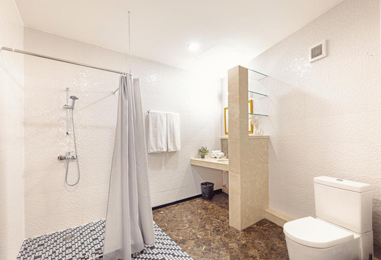 Octava Boutique Hotel Tbilisi Exterior photo