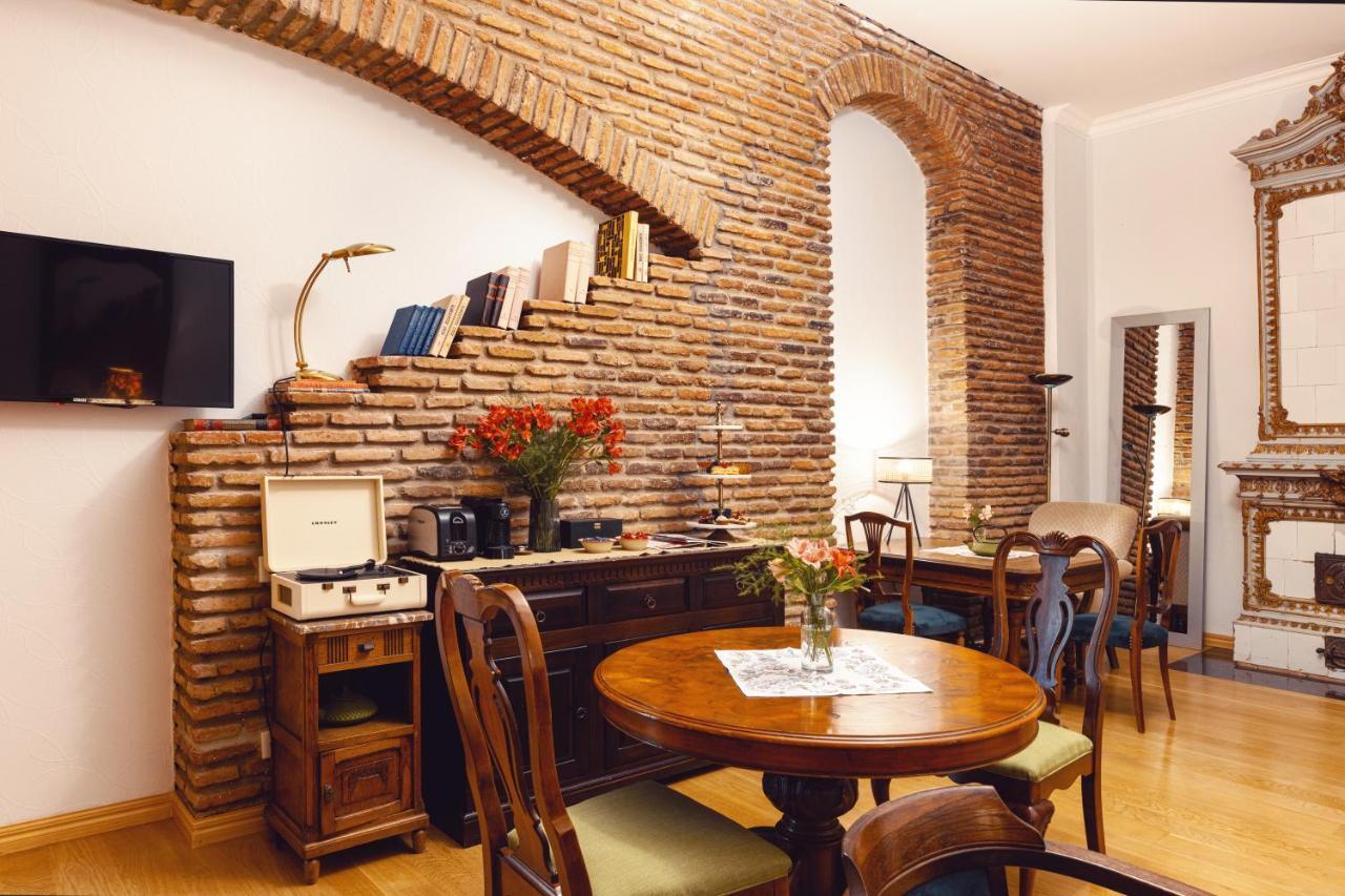 Octava Boutique Hotel Tbilisi Exterior photo